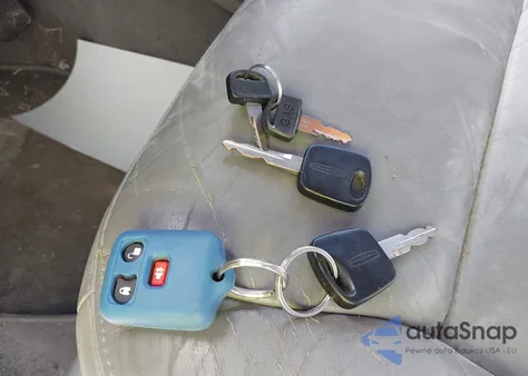 2001 Lincoln Navigator z USA, uszkodzony, nr VIN 5LMFU28R31LJ24737